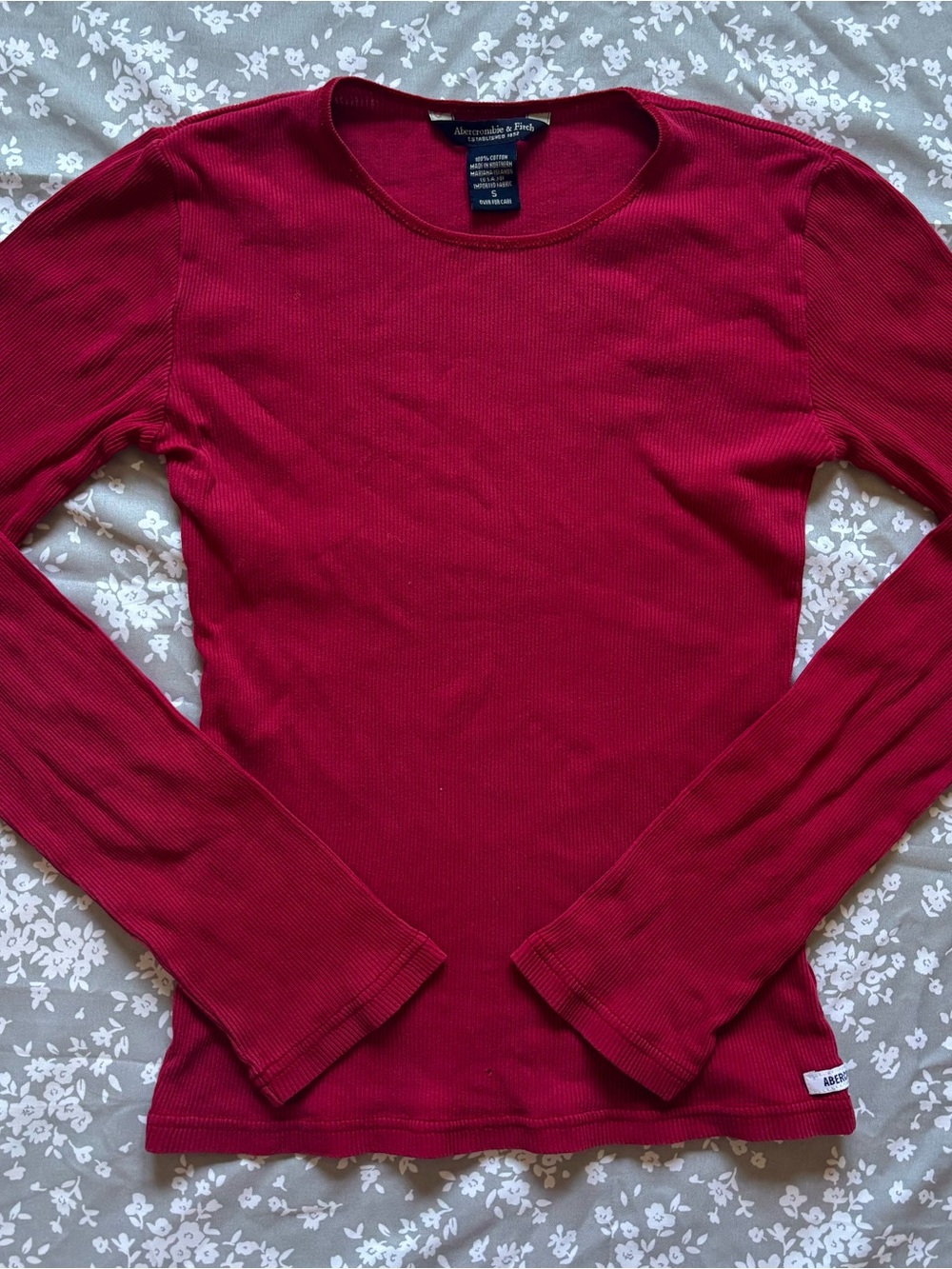 Abercrombie & Fitch Women's Long-Sleeve Ribbed Top — Deep Red